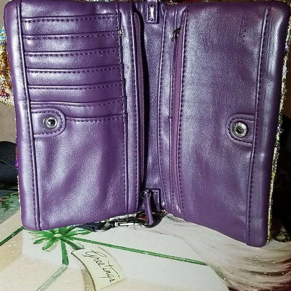 Gusto Barcelona Multi-color Sequin and Leather Cross Body Clutch - Picture 4 of 7